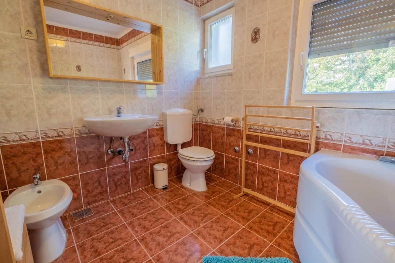 Apartman Ahel Jadranovo Bagian luar foto